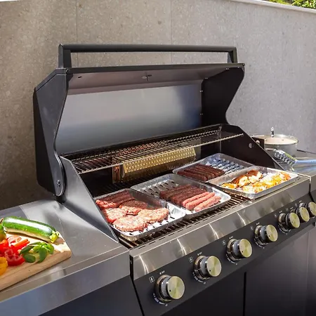 شقة Heaven With Swimming Pool *