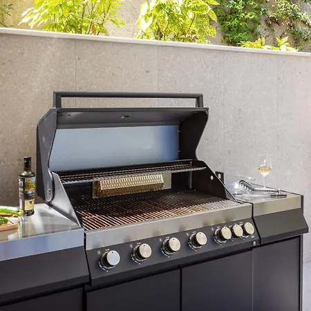 شقة Heaven With Swimming Pool أوباتيا