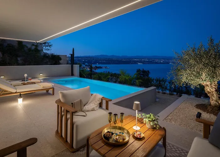 Heaven With Swimming Pool Apartment Opatija