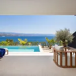 Apartment Heaven With Swimming Pool
