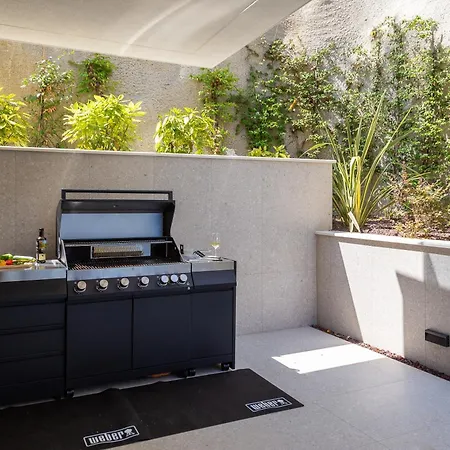 Apartment Heaven With Swimming Pool