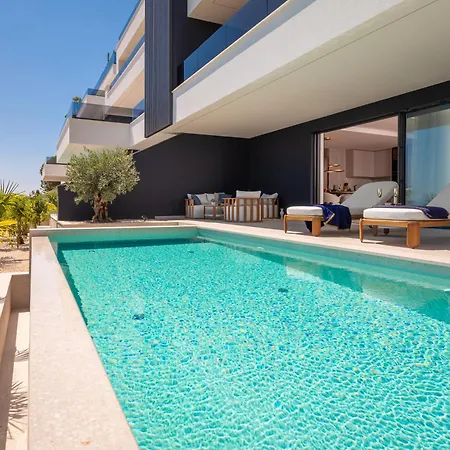 Apartment Heaven With Swimming Pool