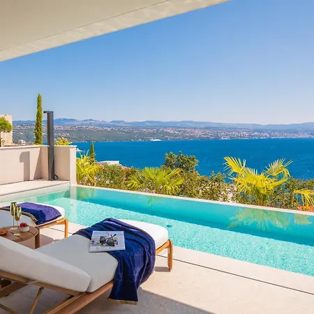 Heaven With Swimming Pool Apartment *