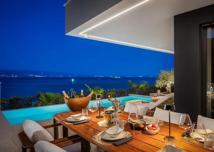 Apartment Heaven With Swimming Pool Opatija