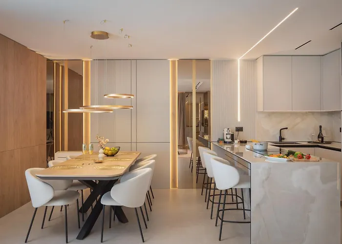 Heaven With Swimming Pool דירה *