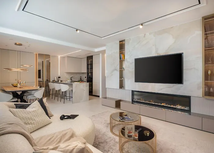 Apartment Heaven With Swimming Pool *