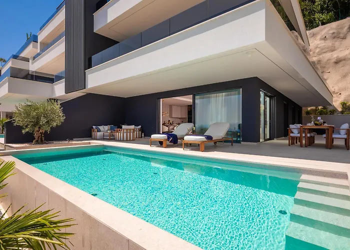 Apartment Heaven With Swimming Pool *