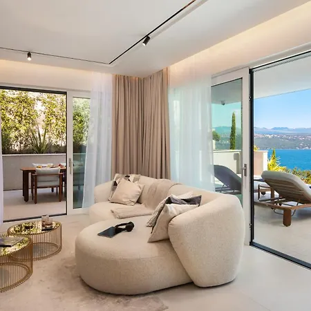 Heaven With Swimming Pool 아파트